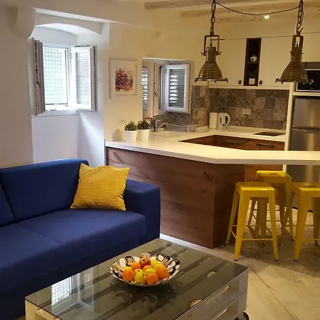 Laguna Superior Apartment